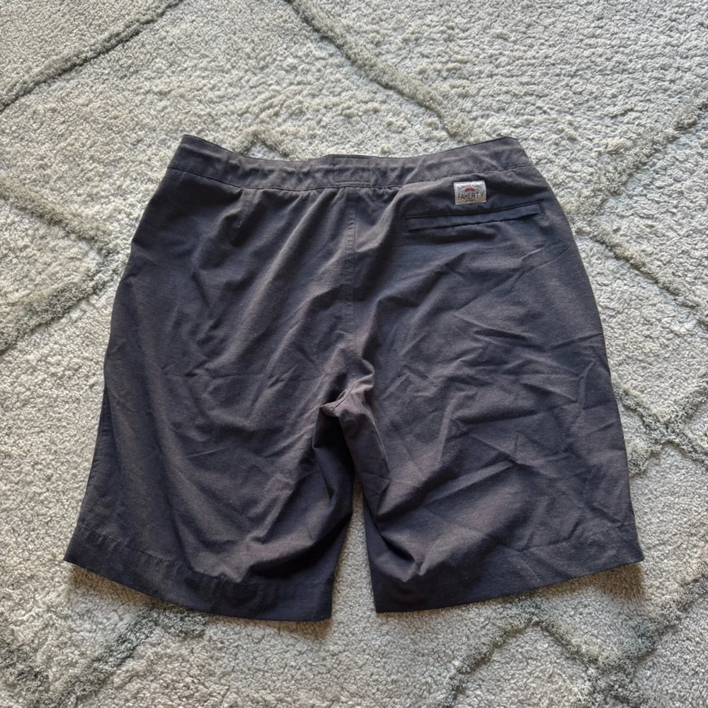 Faherty All Day Shorts blue navy 9 inch inseam Drawstring MSC0007 32